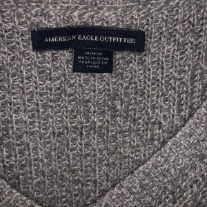 American Eagle sweater